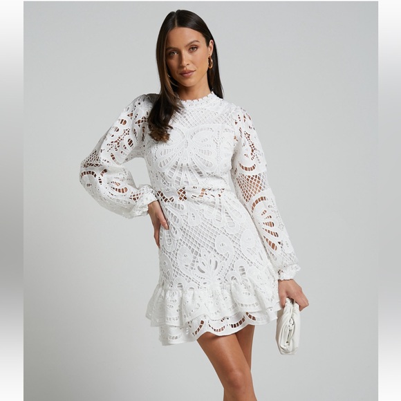 KISS ME NOW MINI DRESS - LONG PUFF SLEEVE DRESS IN WHITE LACE - Picture 3 of 11